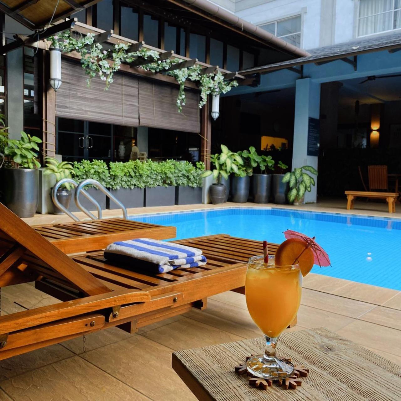 Hotel Maluri Kuala Lumpur Zewnętrze zdjęcie